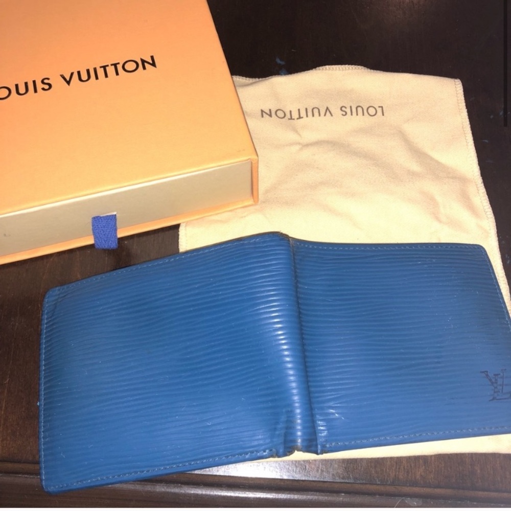 Louis Vuitton Men’s Wallet
